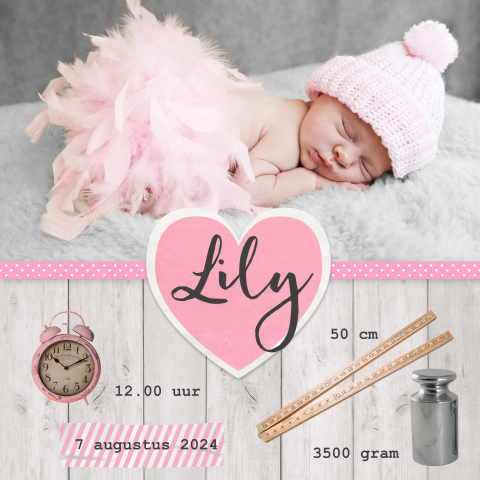 Vrolijk geboortekaartje meisje met foto, roze hart en steigerhout