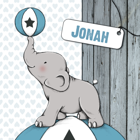 Stoer babykaartje met olifant op bal met hout en hartjes